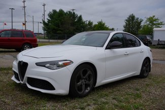 Used 2018 Alfa Romeo Giulia image 1