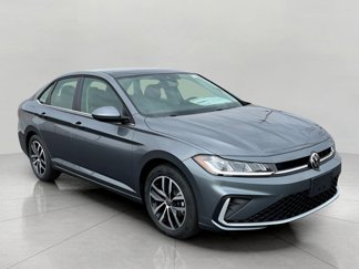 New 2025 Volkswagen Jetta SE image 1