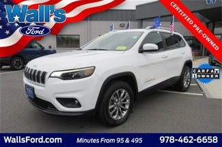 Used 2019 Jeep Cherokee Latitude Plus w/ Cold Weather Group image 1