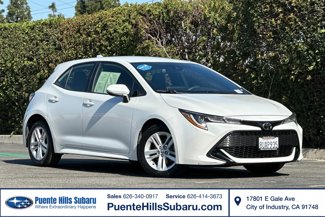 Used 2021 Toyota Corolla Hatchback image 1