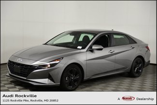 Used 2021 Hyundai Elantra SEL image 1