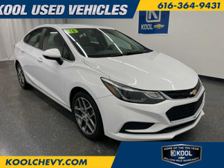 Used 2018 Chevrolet Cruze LT image 1