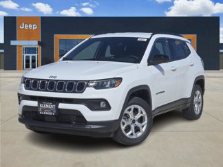 New 2025 Jeep Compass Latitude image 1