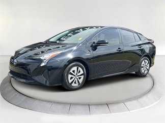 Used 2016 Toyota Prius Three image 1