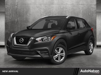 Used 2020 Nissan Kicks S image 1