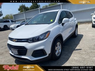 Used 2022 Chevrolet Trax LS w/ Tint and Cruise Package image 1