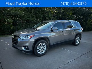Used 2018 Chevrolet Traverse LT image 1