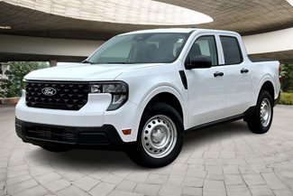 New 2025 Ford Maverick XL image 1