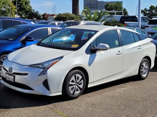 Used 2018 Toyota Prius Three image 1