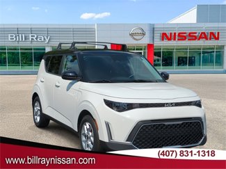 Used 2023 Kia Soul S image 1