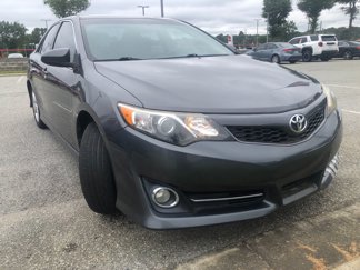 Used 2014 Toyota Camry SE image 1