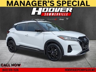 Used 2023 Nissan Kicks SR w/ Interior Electronics Package image 1