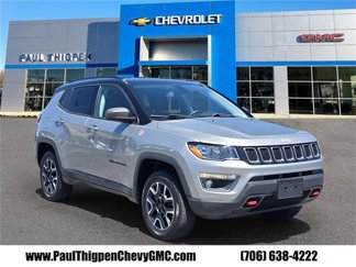 Used 2019 Jeep Compass Trailhawk w/ Cold Weather Group image 1