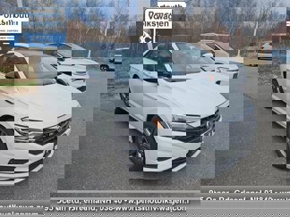 Used 2020 Volkswagen Jetta R-Line image 1