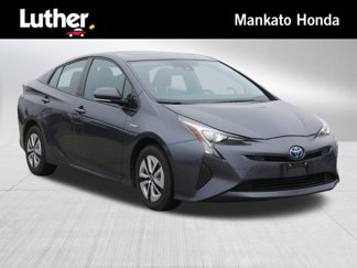 Used 2017 Toyota Prius Four image 1