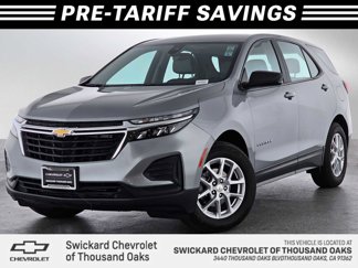Used 2023 Chevrolet Equinox LS image 1
