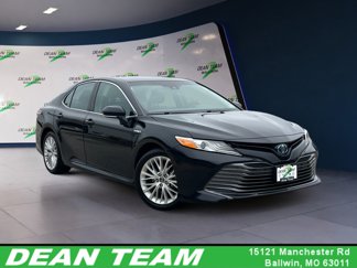 Used 2018 Toyota Camry Hybrid image 1
