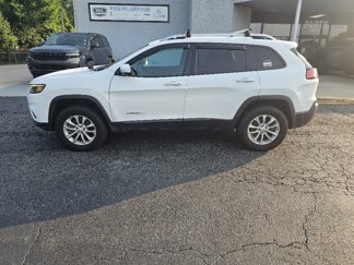 Used 2020 Jeep Cherokee Latitude image 1