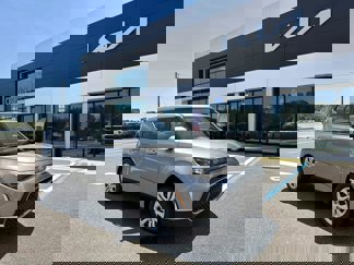 New 2025 Kia Soul LX image 1