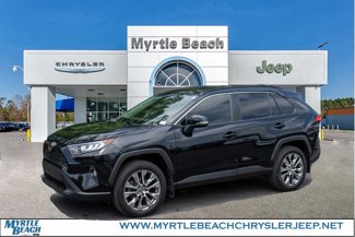 Used 2021 Toyota RAV4 XLE Premium image 1