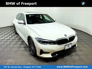 Used 2022 BMW 330i xDrive Sedan w/ Convenience Package image 1