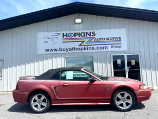 Used 2000 Ford Mustang Convertible image 1