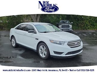 Certified 2017 Ford Taurus SE image 1