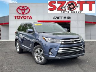 Used 2017 Toyota Highlander Limited image 1