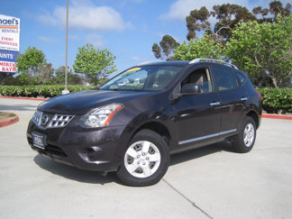 Used 2014 Nissan Rogue S w/ Convenience Package image 1