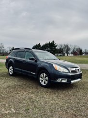 Used 2010 Subaru Outback 3.6R Limited image 1