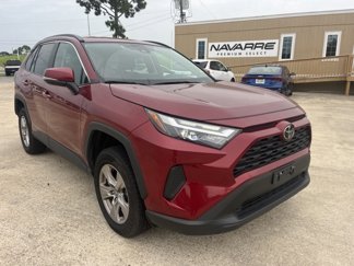 Used 2023 Toyota RAV4 XLE image 1