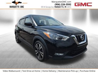 Used 2019 Nissan Kicks S image 1