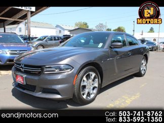 Used 2015 Dodge Charger SE image 1