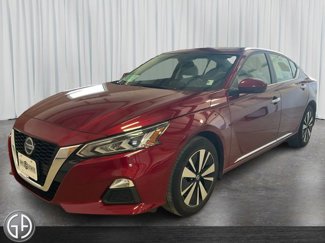 Used 2022 Nissan Altima 2.5 SV w/ SV Premium Package image 1