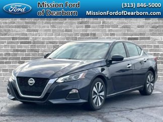 Used 2022 Nissan Altima 2.5 SV image 1