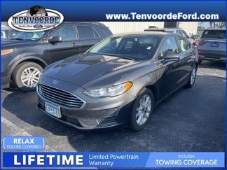 Certified 2020 Ford Fusion SE image 1