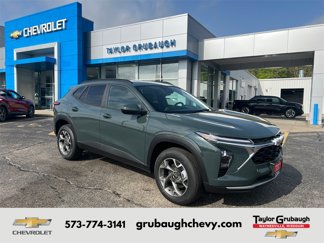 New 2025 Chevrolet Trax LT w/ Driver Confidence Package image 1