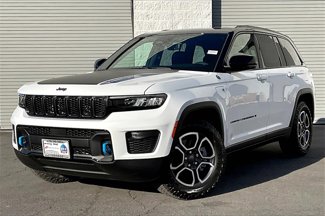 New 2024 Jeep Grand Cherokee Trailhawk w/ Luxury Tech Group III image 1