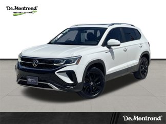 Certified 2022 Volkswagen Taos SEL w/ Panoramic Sunroof Package image 1