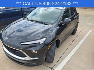 Used 2024 Buick Encore GX Sport Touring image 1