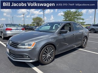Used 2015 Volkswagen Jetta Sport image 1
