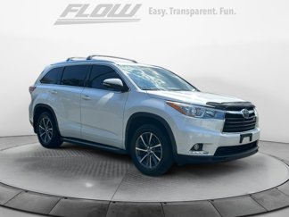 Used 2015 Toyota Highlander Limited Platinum image 1