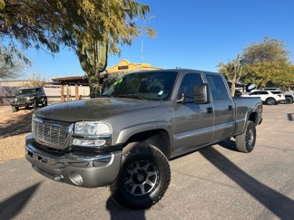 Used 2006 GMC Sierra 2500 SLE w/ Skid Plate Package image 1