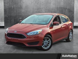 Used 2018 Ford Focus SE w/ Cold Weather Package image 1