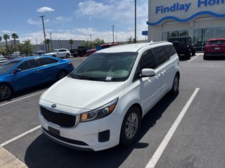 Used 2017 Kia Sedona LX w/ LX Essentials Premium Package image 1