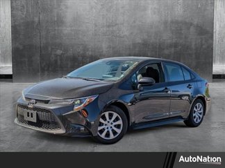 Used 2022 Toyota Corolla LE image 1