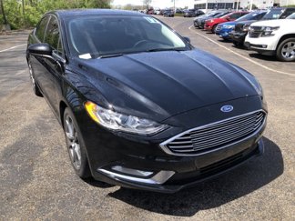 Used 2017 Ford Fusion SE w/ Equipment Group 201A image 1