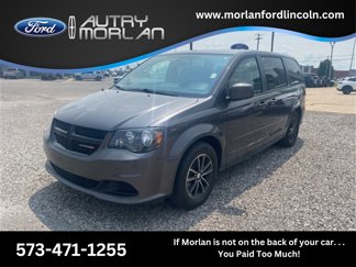 Used 2017 Dodge Grand Caravan SE image 1
