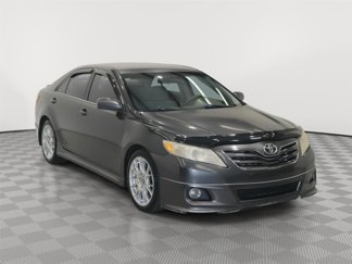 Used 2011 Toyota Camry LE video 1