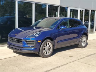 Certified 2023 Porsche Macan image 1